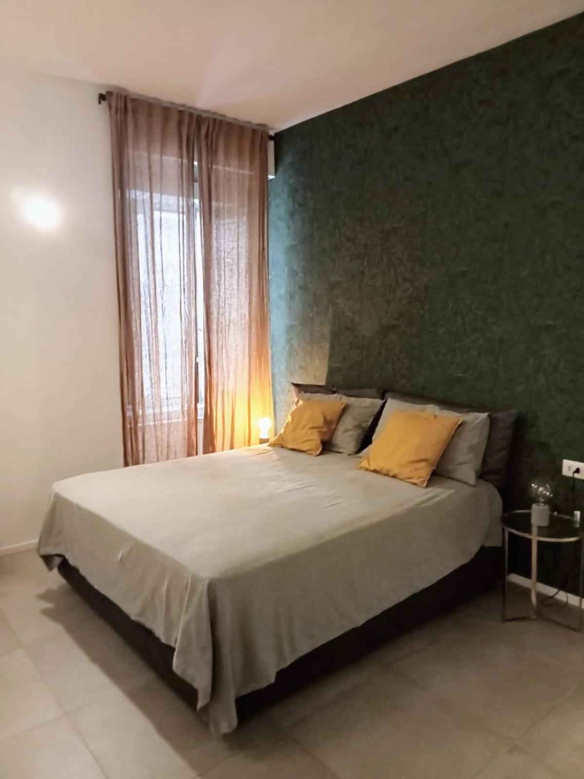 Decumano 23 * Napoli